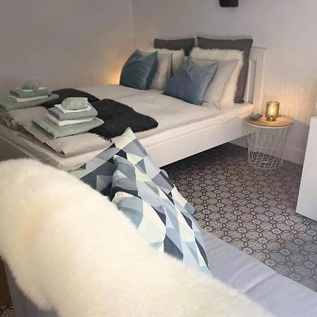 La Cave De Nana Apartment เลียจ ภายนอก รูปภาพ
